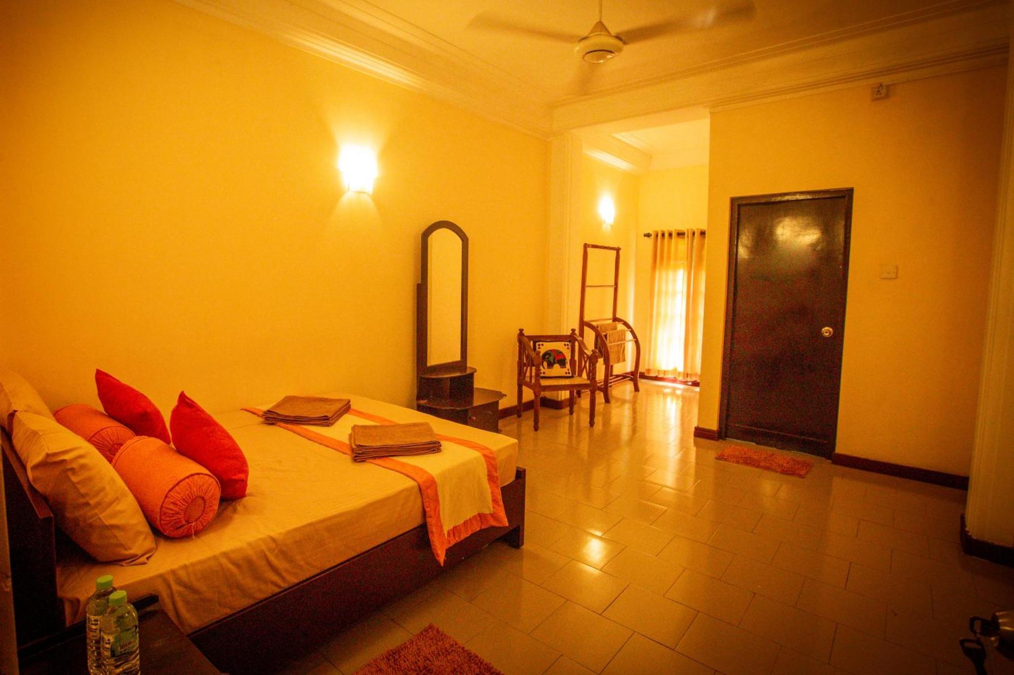 Sunbloom Inn Kandy Exteriér fotografie